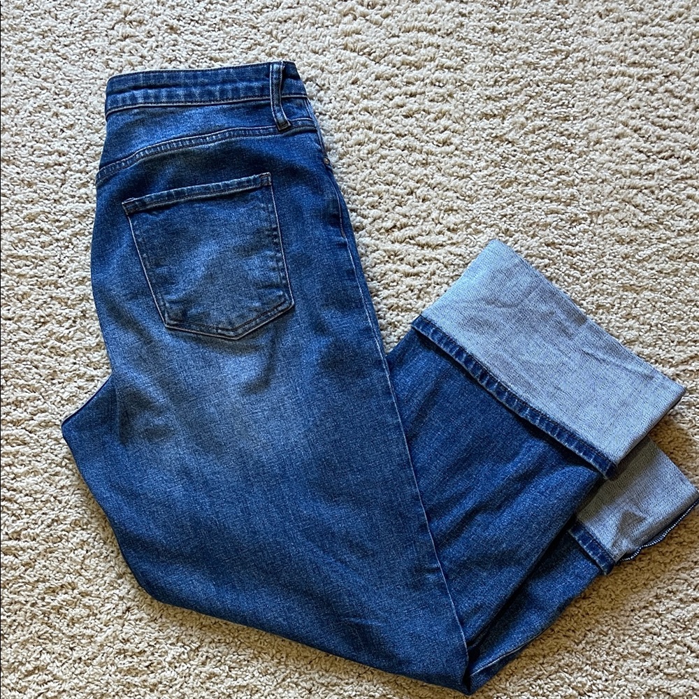 Kut High RiseWide Leg Cropped Jeans